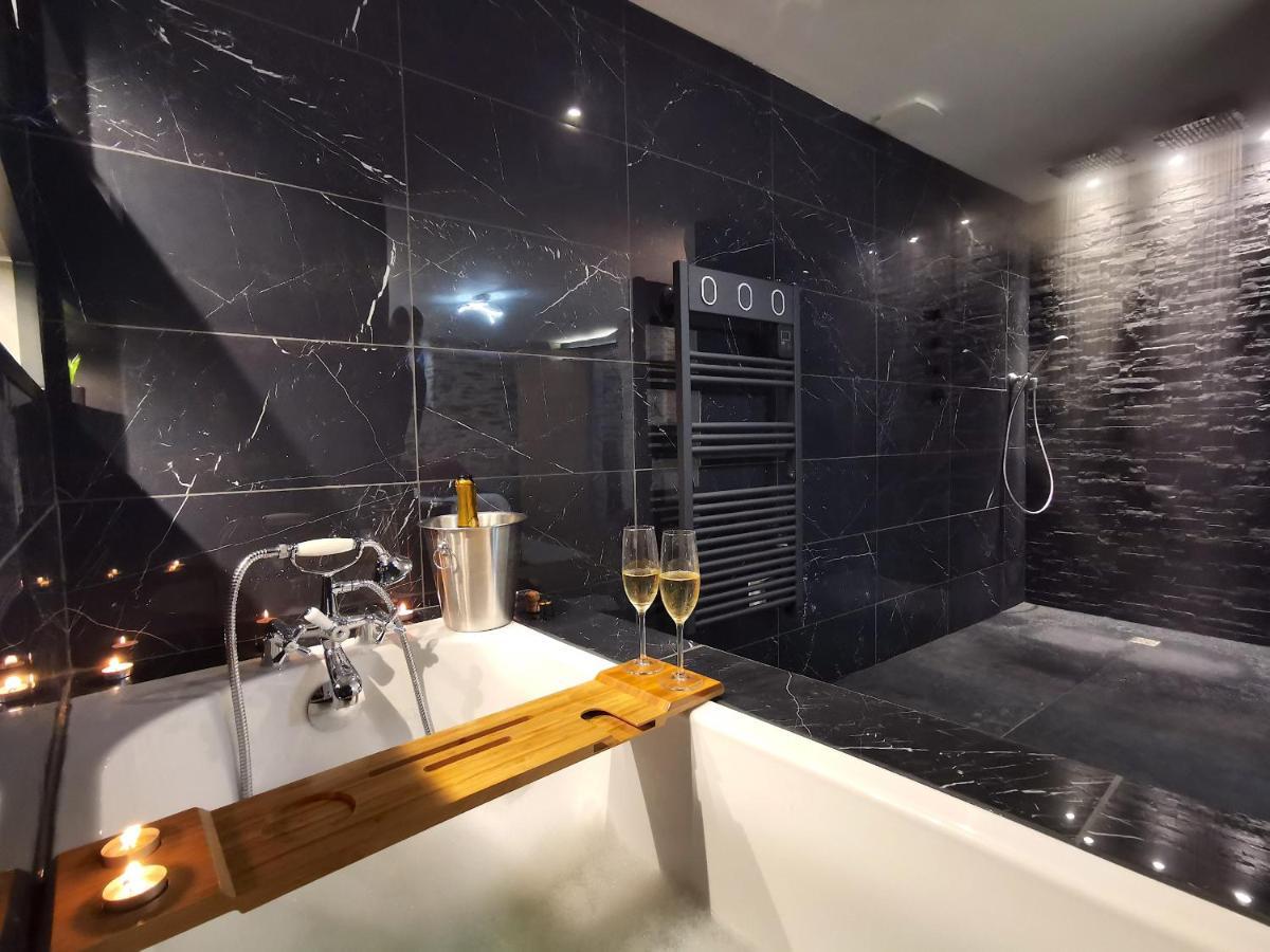 Appartement Luxueux Au Coeur De La Doutre Angers Esterno foto